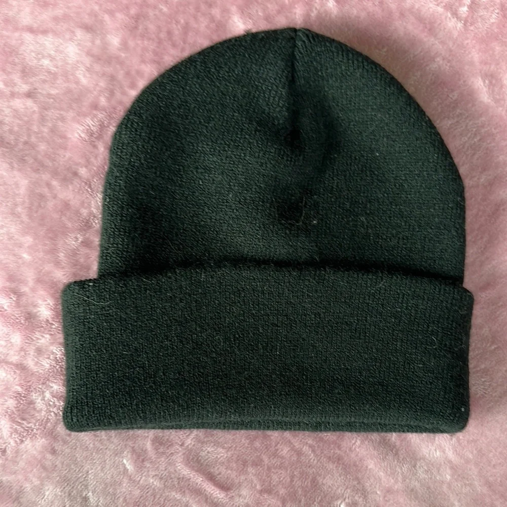 Classic‎ Black Knit Beanie